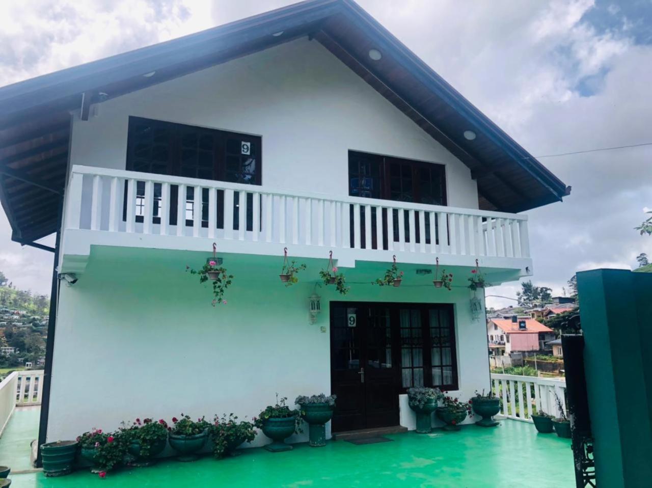 Hikers Inn Nuwara Eliya Exterior photo